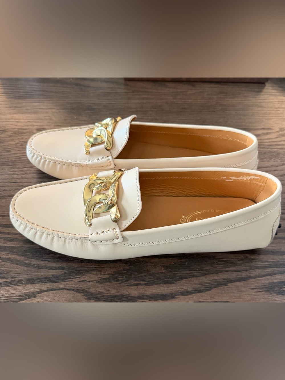 Never Worn! Tod’s Kate Gommino Loafers - Size 41
